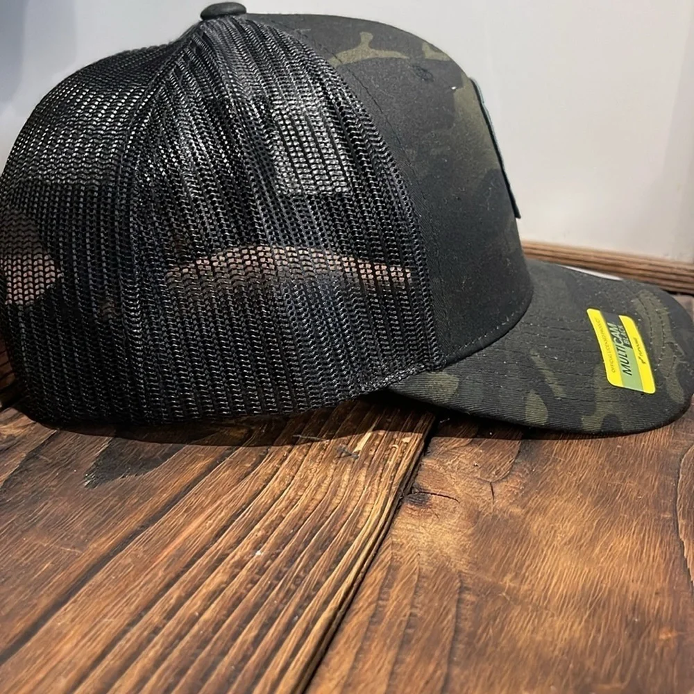NWT Maui Kai Aloha Black Camouflage Snapback Hat with Wave Patch